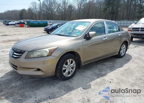 2009 Honda Accord 2.4 Lx from USA, damaged, VIN 1HGCP26339A029216